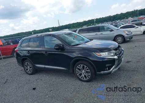 2017 Mitsubishi Outlander Se/Sel z USA, uszkodzony, nr VIN JA4AZ3A30HZ003020